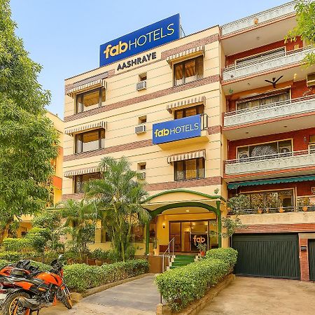 Fabhotel Aashraye New Delhi Buitenkant foto