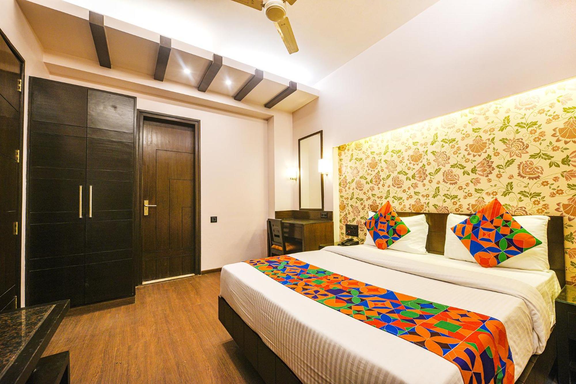 Fabhotel Aashraye New Delhi Buitenkant foto