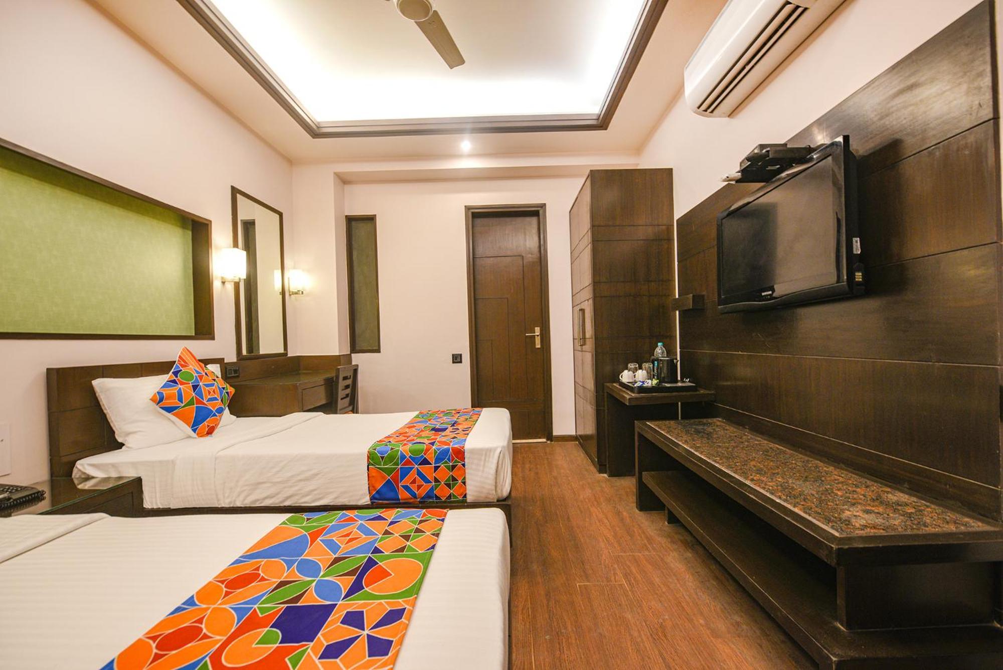Fabhotel Aashraye New Delhi Buitenkant foto