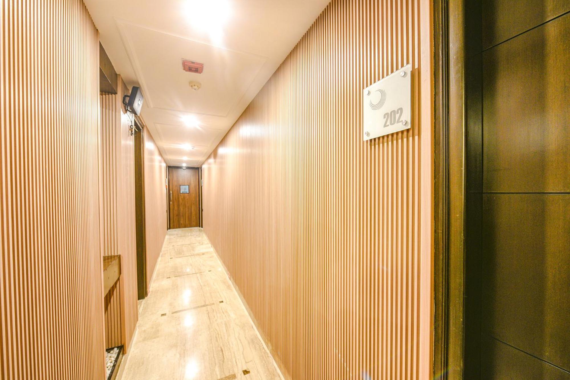 Fabhotel Aashraye New Delhi Buitenkant foto