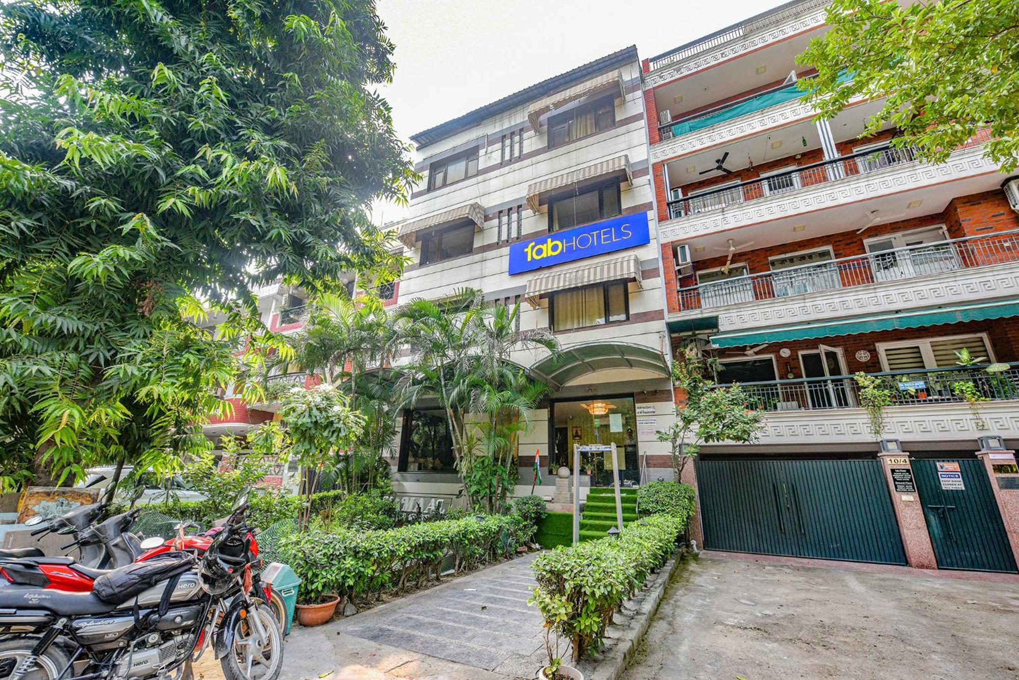 Fabhotel Aashraye New Delhi Buitenkant foto