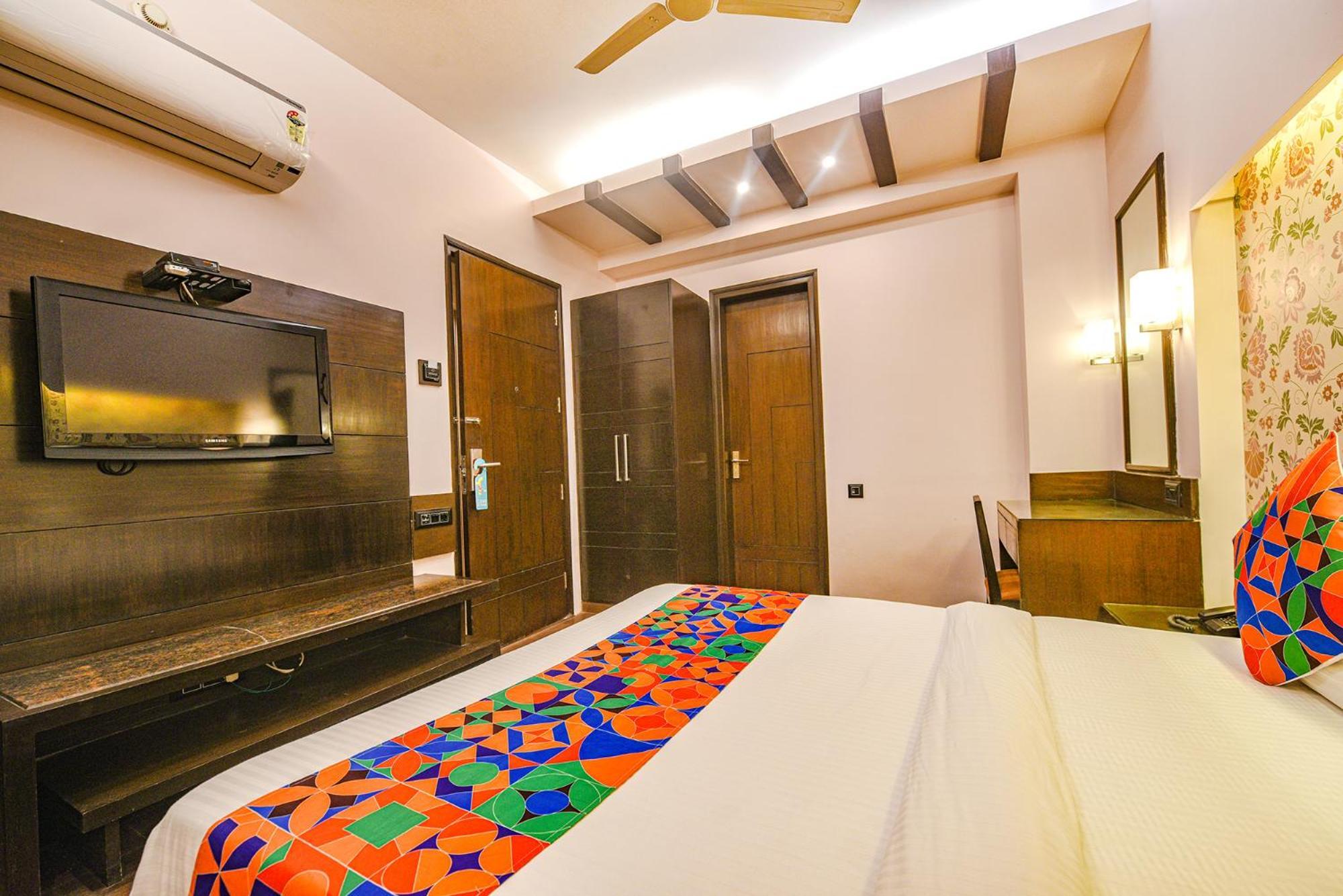 Fabhotel Aashraye New Delhi Buitenkant foto