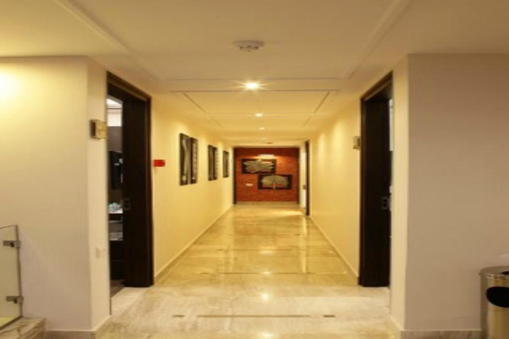 Fabhotel Aashraye New Delhi Buitenkant foto