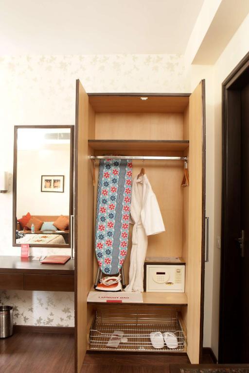 Fabhotel Aashraye New Delhi Buitenkant foto